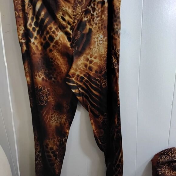 Secret Trasure 2 pcs Leopard Print Pajama Set Size 12/14 - Picture 5 of 5